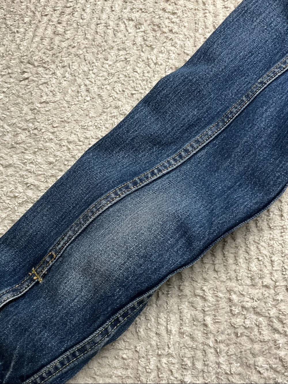 Levi's Distressed Blue Denim Jacket 72334 Size Large - Picture 15 of 16
